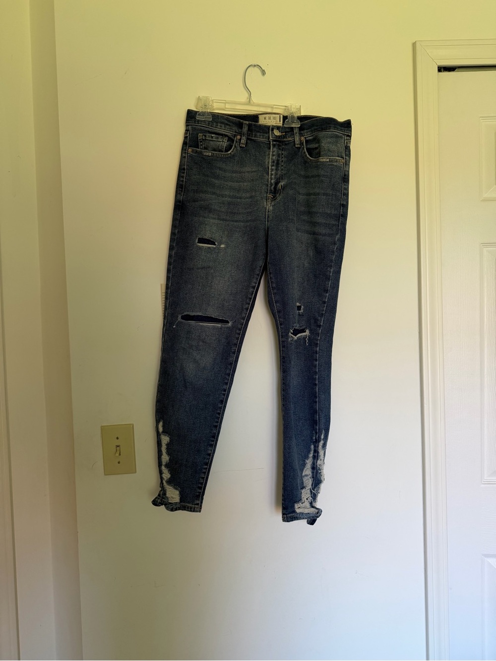 WE THE FREE free people Distressed Jeans